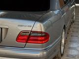 Mercedes-Benz E 55 AMG 1999 годаfor8 000 000 тг. в Шымкент – фото 3