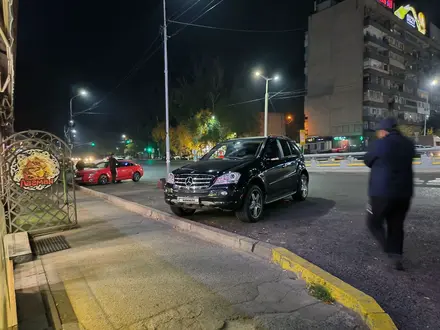 Mercedes-Benz ML 350 2007 года за 8 500 000 тг. в Алматы – фото 21