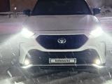 Toyota Highlander 2020 годаүшін24 000 000 тг. в Уральск