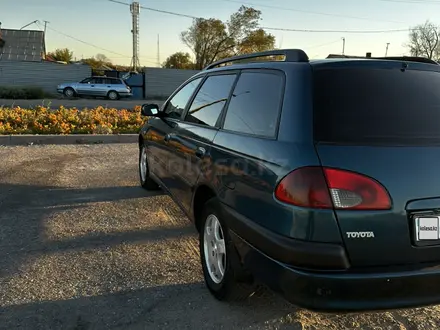 Toyota Avensis 1998 года за 2 600 000 тг. в Балхаш – фото 3