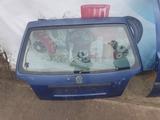 • Крышка багажника на Volkswagen Golf 3үшін40 000 тг. в Астана – фото 2