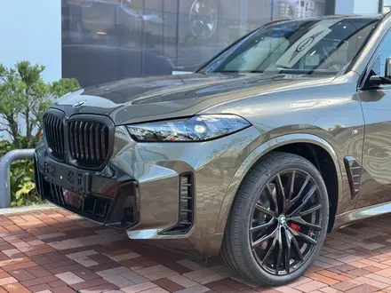 BMW X5 2025 года за 69 800 000 тг. в Астана – фото 4