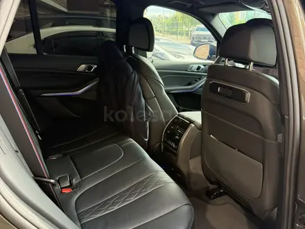 BMW X5 2025 года за 69 800 000 тг. в Астана – фото 8