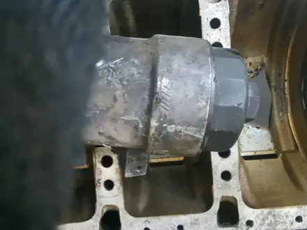 Двигатель головка помпа м156 63 amg за 25 000 тг. в Костанай – фото 11