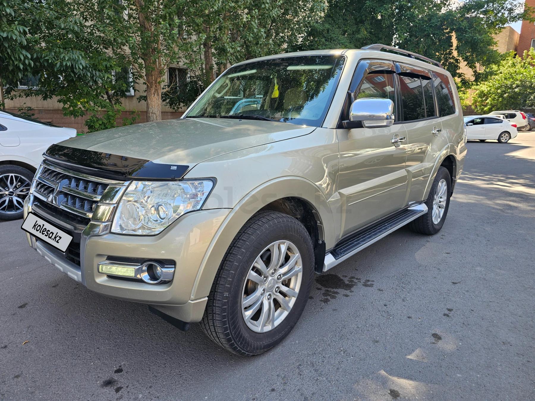 Mitsubishi Pajero 2017 г.