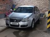 Volkswagen Jetta 2007 года за 3 400 000 тг. в Астана – фото 2