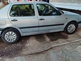 Volkswagen Vento 1993 года за 750 000 тг. в Шымкент – фото 5