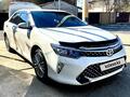 Toyota Camry 2015 годаүшін10 900 000 тг. в Атырау – фото 4