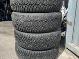 Резина зимняя 205.60 R16 за 50 000 тг. в Алматы