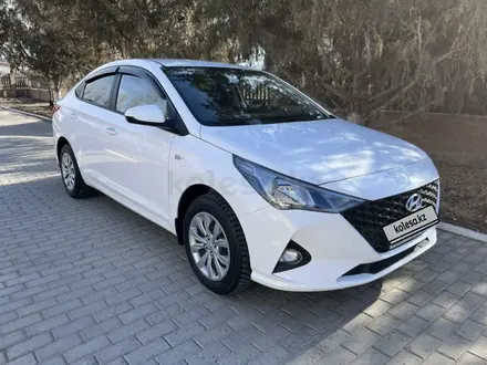 Hyundai Accent 2023 года за 9 200 000 тг. в Кызылорда