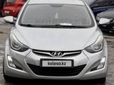 Hyundai Elantra 2015 годаfor6 300 000 тг. в Петропавловск – фото 2