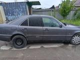 Mercedes-Benz C 220 1994 годаүшін800 000 тг. в Алматы – фото 3