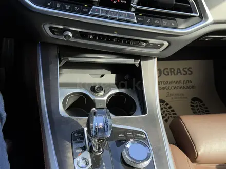 BMW X5 2021 года за 30 500 000 тг. в Астана – фото 26