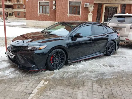 Toyota Camry 2020 года за 16 500 000 тг. в Актау – фото 15