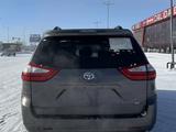 Toyota Sienna 2015 года за 8 000 000 тг. в Актобе – фото 5