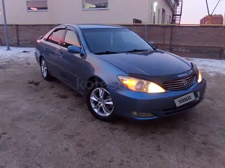 Toyota Camry 2002 года за 4 700 000 тг. в Актобе – фото 2