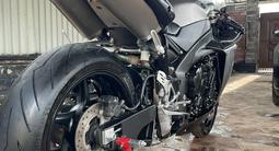 Yamaha  YZF-R1 2013 года за 3 500 000 тг. в Алматы – фото 2