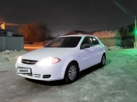 Chevrolet Lacetti 2012 года за 3 600 000 тг. в Актобе – фото 9