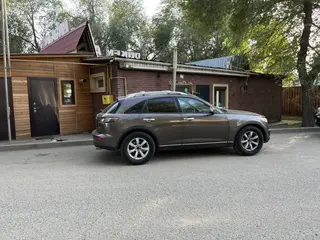 Infiniti FX45