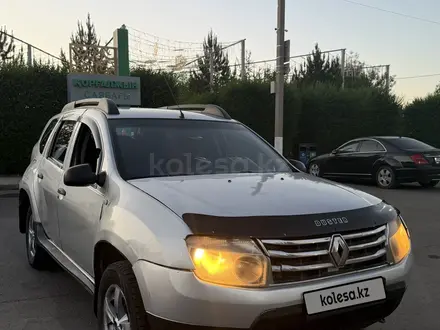Renault Duster 2014 года за 2 700 000 тг. в Астана – фото 2