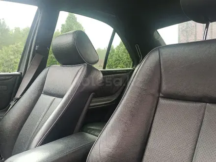 Mercedes-Benz E 320 2001 года за 5 000 000 тг. в Алматы – фото 10