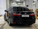 Toyota Camry 2017 годаfor14 000 000 тг. в Астана – фото 2