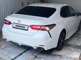 Toyota Camry 2018 годаfor7 000 000 тг. в Тараз – фото 3