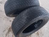 Шины зимние 215/65/16 Bridgestoneүшін30 000 тг. в Шымкент – фото 2