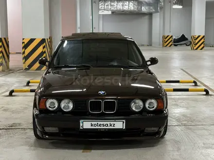 BMW 525 1992 года за 2 900 000 тг. в Астана – фото 3