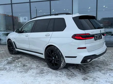 BMW X7 XDrive 40i 2025 года за 85 271 000 тг. в Уральск – фото 2