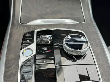 BMW X7 XDrive 40i 2025 года за 85 271 000 тг. в Уральск – фото 9