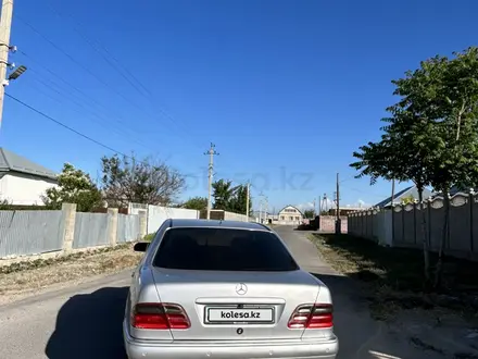 Mercedes-Benz E 320 1996 года за 3 600 000 тг. в Тараз – фото 3