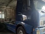 Volvo  FH 2004 года за 15 500 000 тг. в Тараз