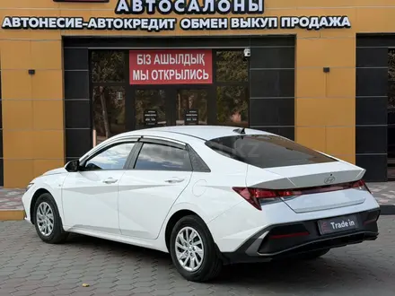 Hyundai Elantra 2024 года за 7 800 000 тг. в Семей – фото 6