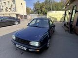 Volkswagen Golf 1994 года за 380 000 тг. в Алматы – фото 3