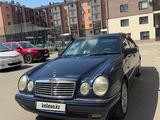 Mercedes-Benz E 320 1997 года за 3 100 000 тг. в Кокшетау