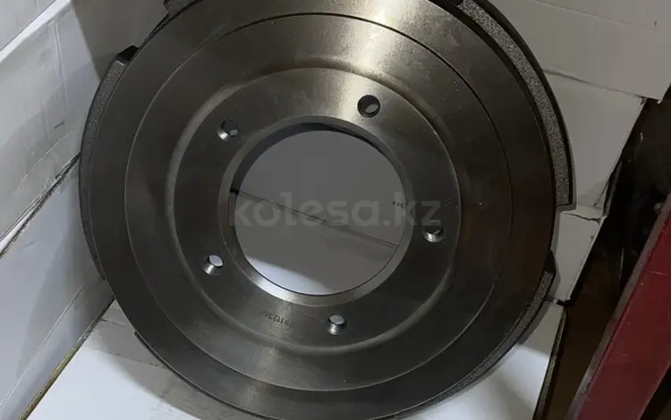 Тормозной барабан диск на Toyota coaster пер в Алматы