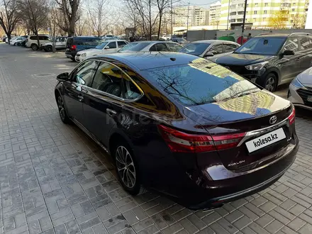Toyota Avalon 2017 года за 11 000 000 тг. в Алматы – фото 11