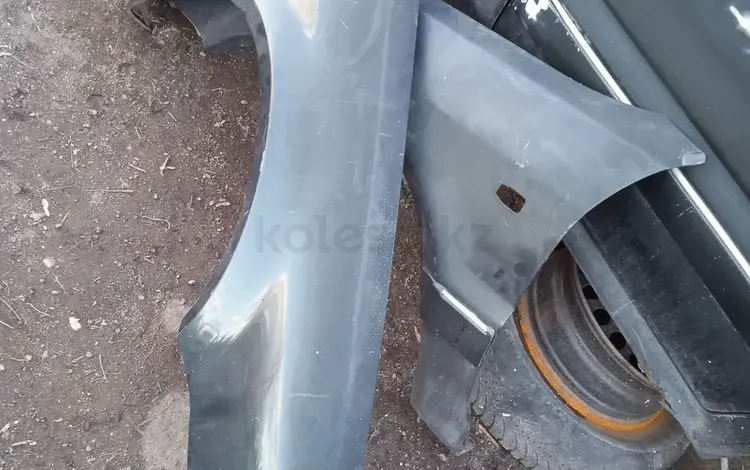 Крылья передние за 60 000 тг. в Караганда