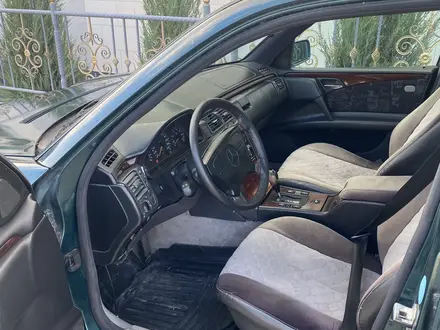 Mercedes-Benz E 230 1996 года за 1 700 000 тг. в Шымкент – фото 12