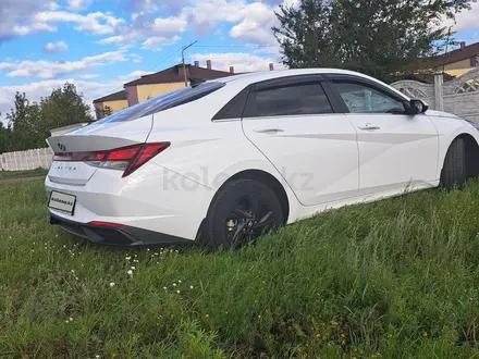 Hyundai Elantra 2022 года за 9 800 000 тг. в Костанай – фото 5