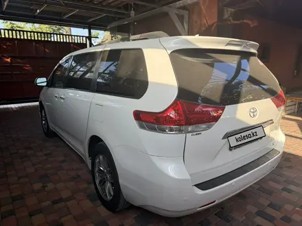 Toyota Sienna 2010 года за 12 500 000 тг. в Алматы – фото 5