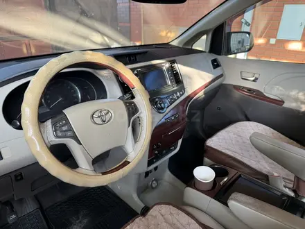Toyota Sienna 2010 года за 12 500 000 тг. в Алматы – фото 10