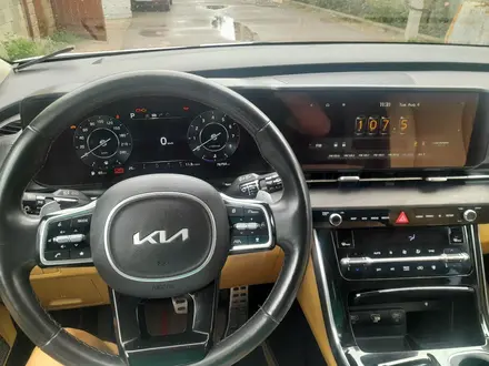 Kia Carnival 2022 года за 18 500 000 тг. в Алматы – фото 10