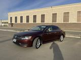 Volkswagen Passat 2013 года за 5 800 000 тг. в Атырау – фото 4