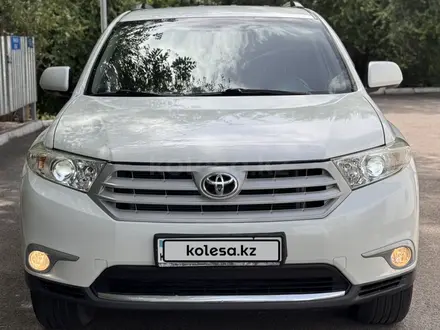 Toyota Highlander 2012 года за 10 800 000 тг. в Алматы – фото 3