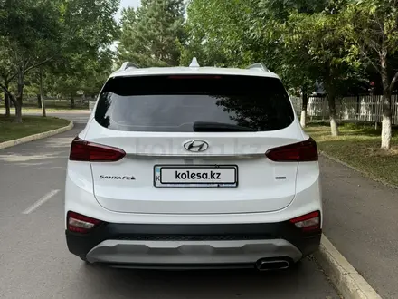 Hyundai Santa Fe 2020 года за 13 500 000 тг. в Астана – фото 4