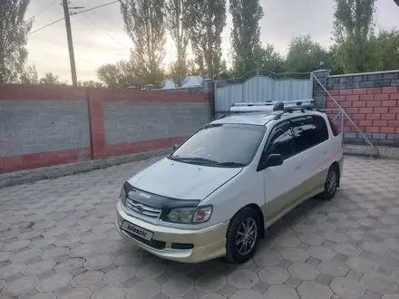 Toyota Ipsum 1997 года за 3 420 000 тг. в Алматы – фото 2