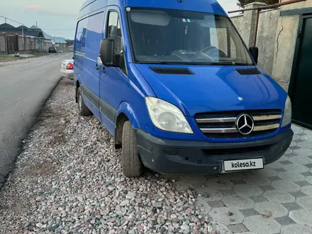 Mercedes-Benz Sprinter 2010 года за 9 800 000 тг. в Мерке