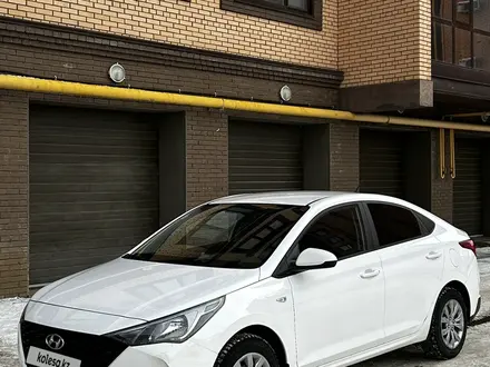 Hyundai Accent 2024 года за 7 500 000 тг. в Уральск – фото 7